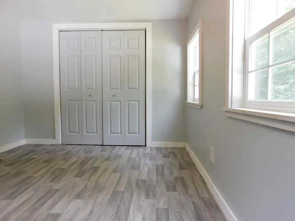11 Deal Drive Sabattus ME 04280