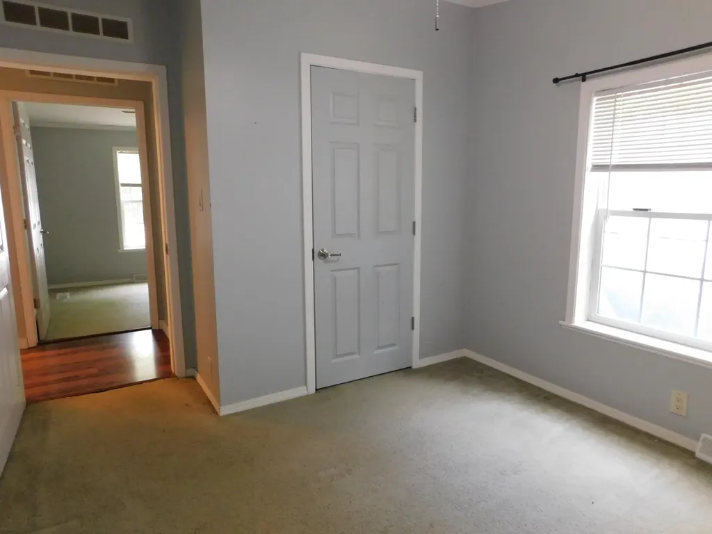 11 Deal Drive Sabattus ME 04280