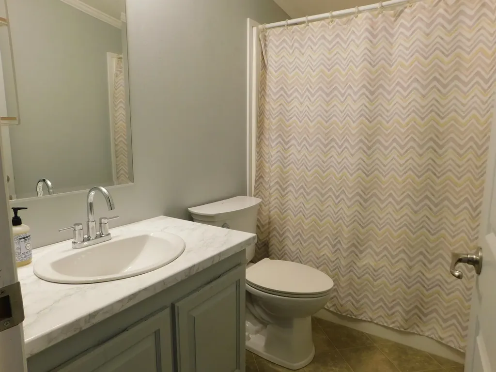 11 Deal Drive Sabattus ME 04280