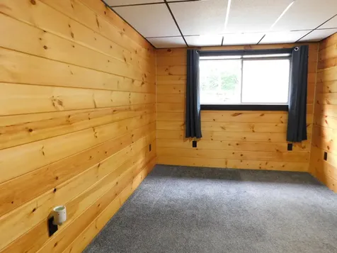 11 Deal Drive Sabattus ME 04280