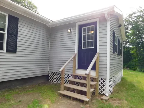 11 Deal Drive Sabattus ME 04280