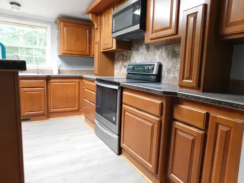 11 Deal Drive Sabattus ME 04280