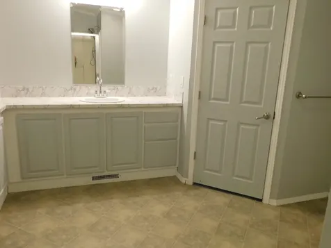 11 Deal Drive Sabattus ME 04280