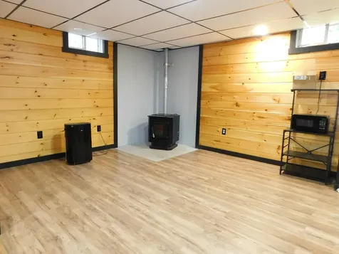 11 Deal Drive Sabattus ME 04280