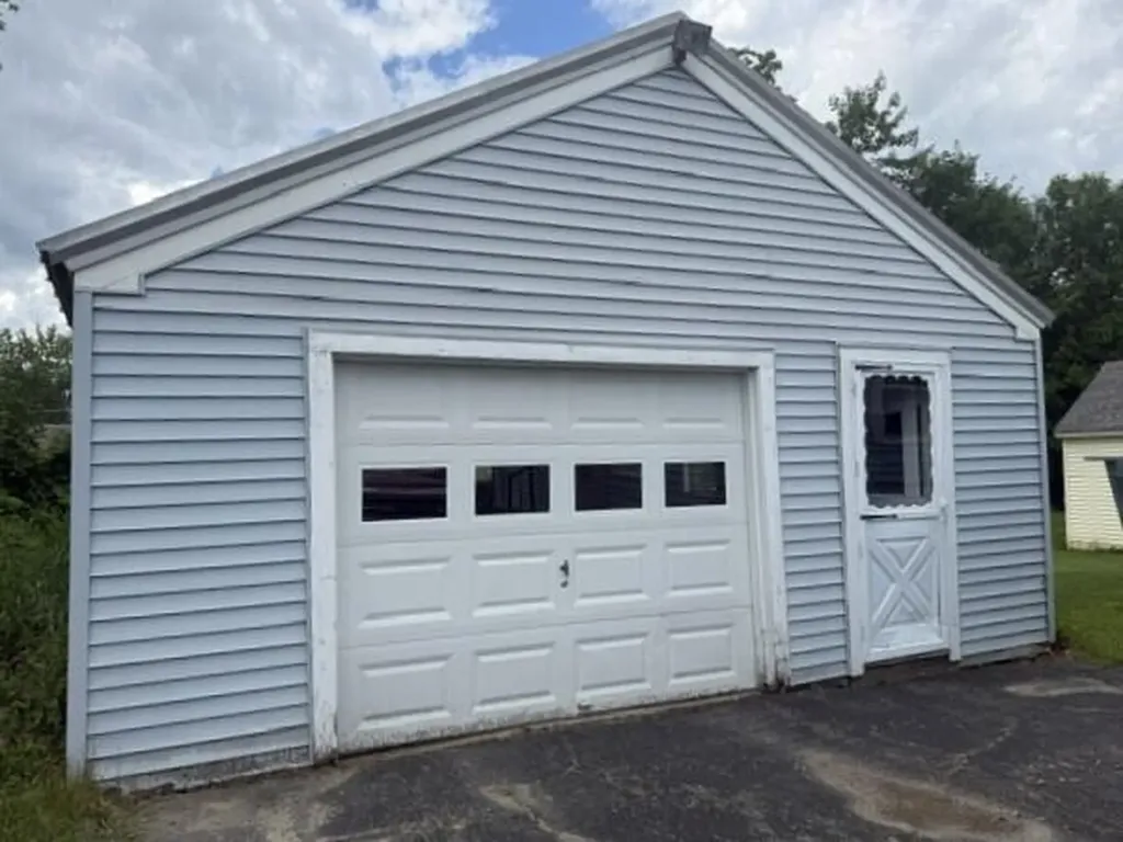 45 Cushman Road Winslow ME 04901