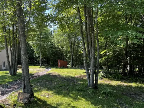 30 Meadow Brook Drive Belgrade ME 04917