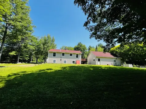 30 Meadow Brook Drive Belgrade ME 04917