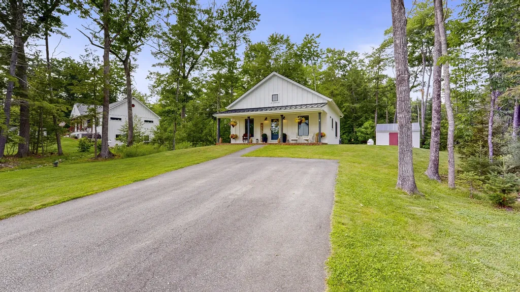 9 Evergreen Lane Richmond ME 04357