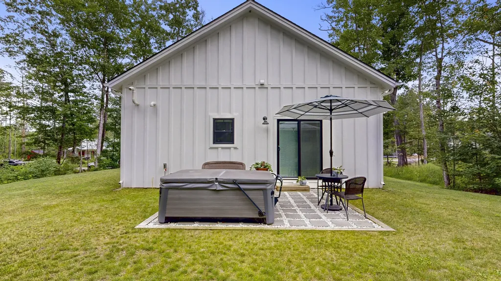 9 Evergreen Lane Richmond ME 04357