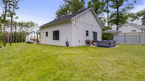 9 Evergreen Lane Richmond ME 04357