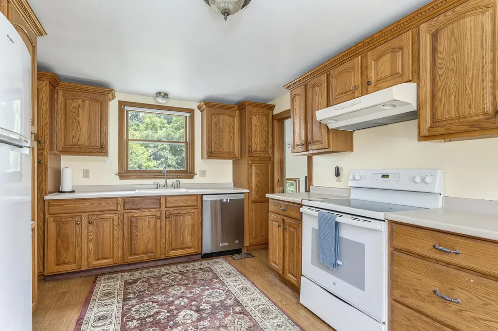 76 Depot Road Gray ME 04039