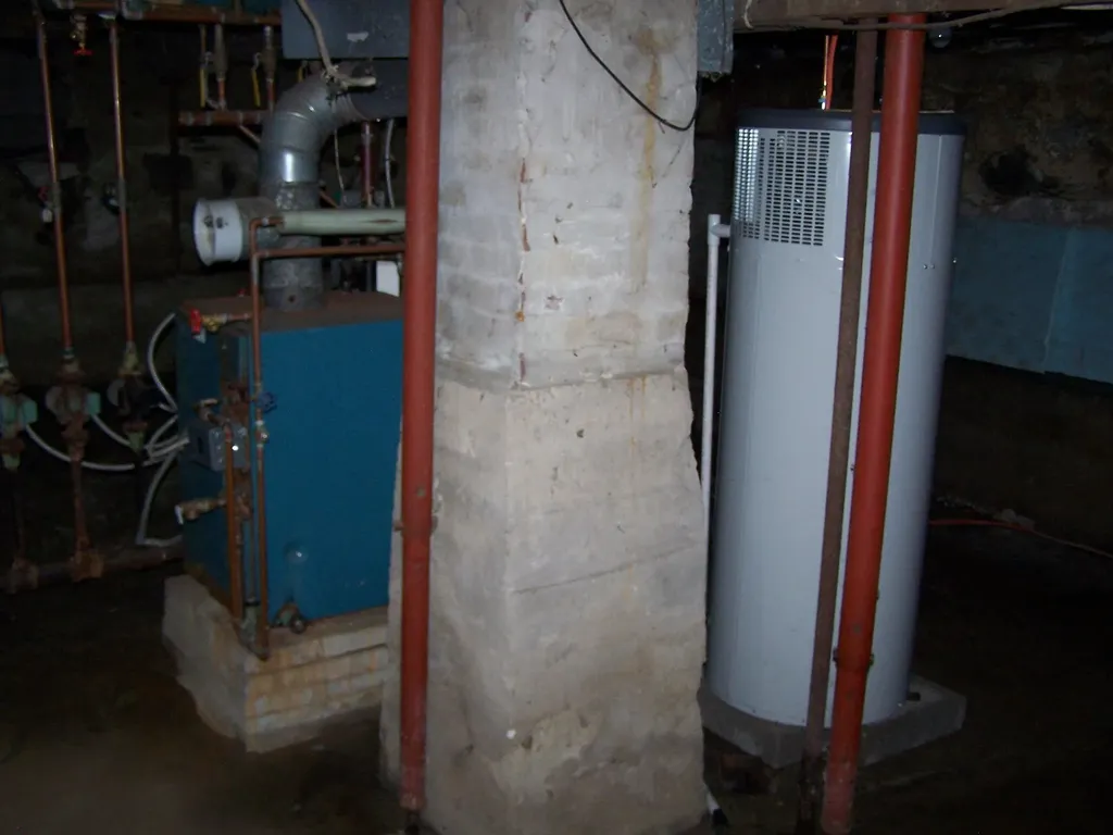 83 Elmwood Road Auburn ME 04210