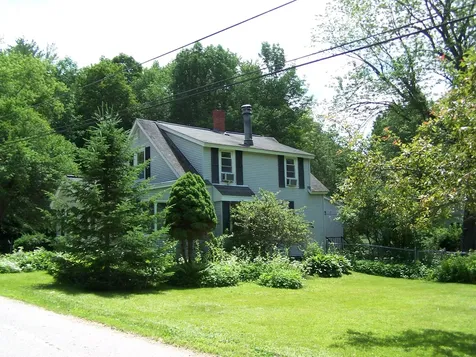 83 Elmwood Road Auburn ME 04210