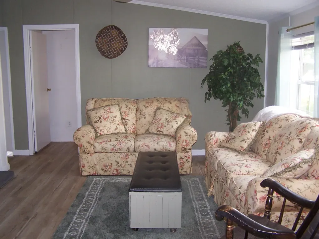 3 Fir Drive Norway ME 04268