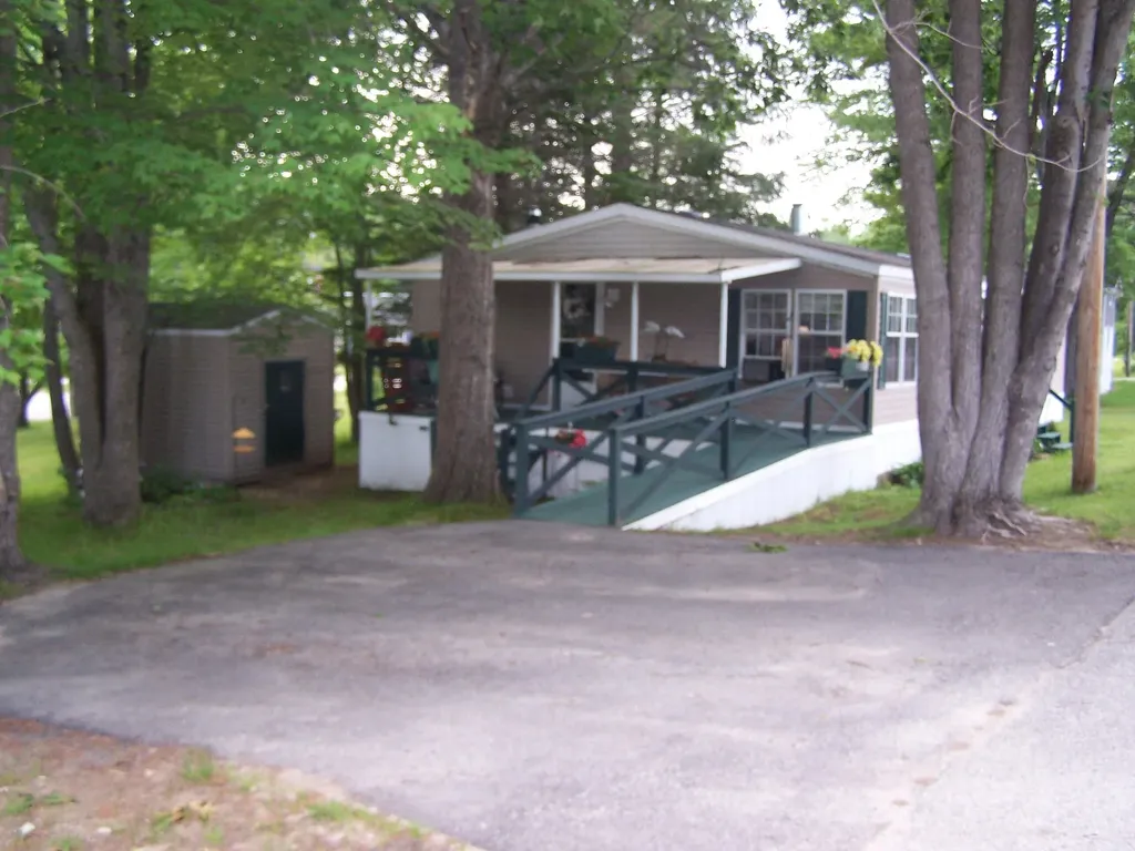 3 Fir Drive Norway ME 04268