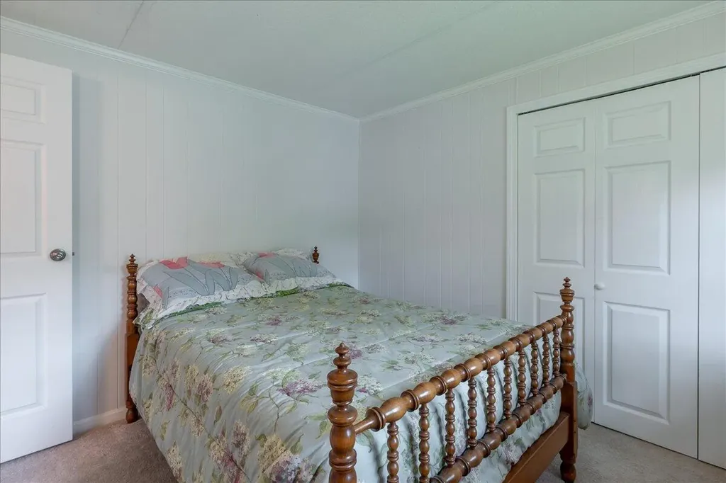 166 Washington Street Camden ME 04843
