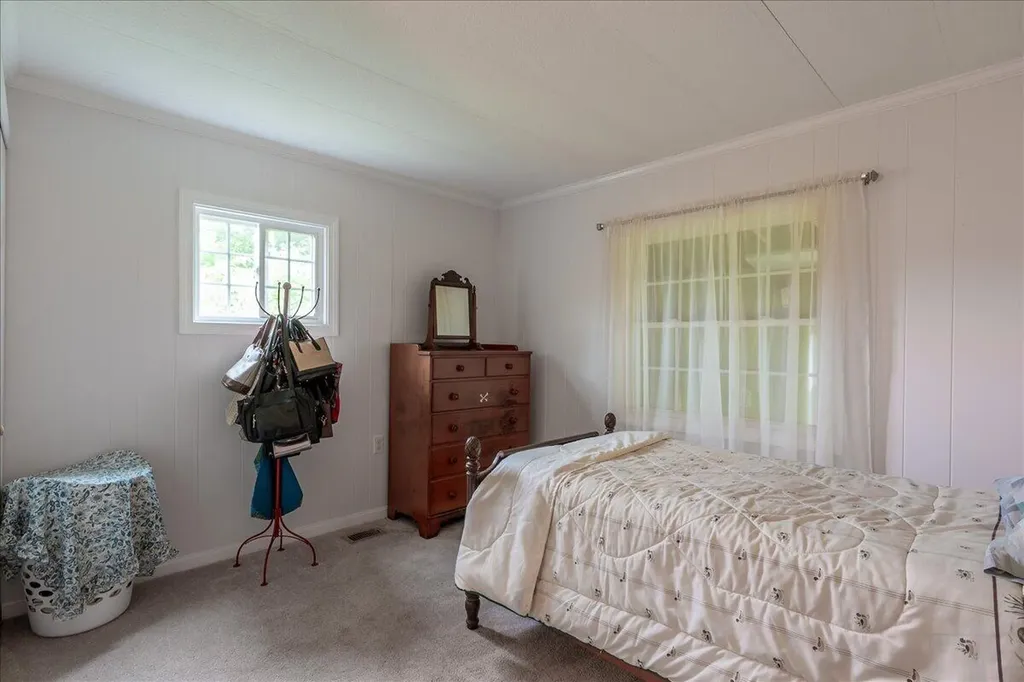 166 Washington Street Camden ME 04843