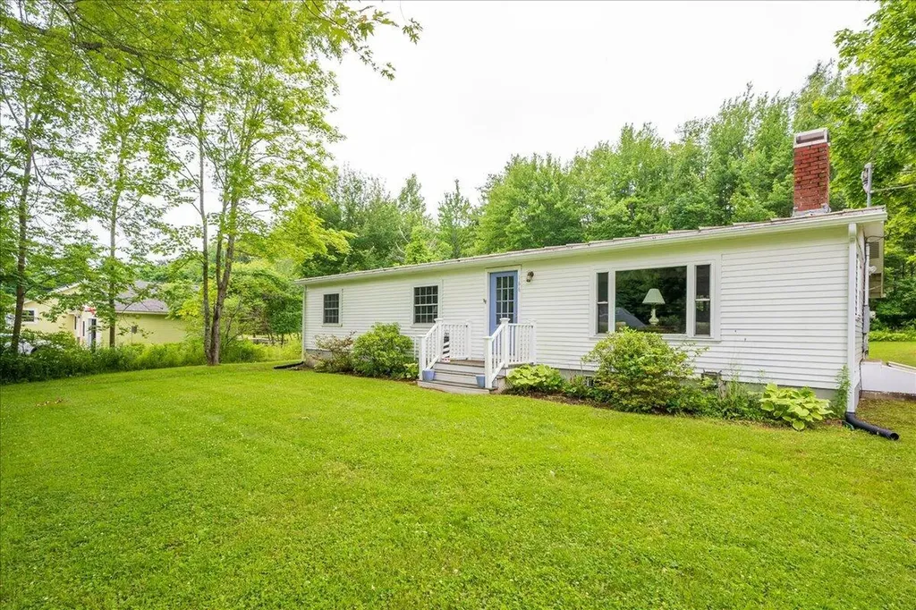 166 Washington Street Camden ME 04843