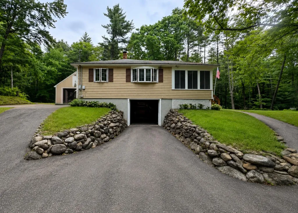 318 Shapleigh Road Lebanon ME 04027