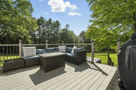 186 Foreside Road Cumberland ME 04110