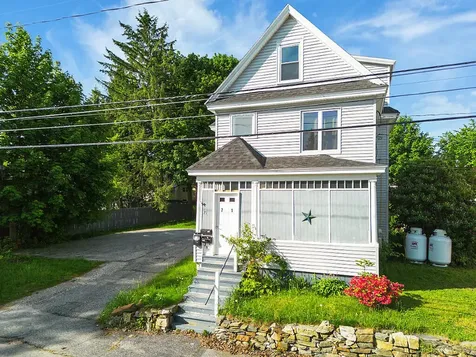 71 Warren Avenue Lewiston ME 04240