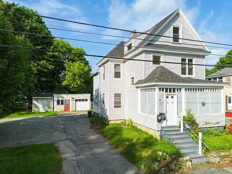 71 Warren Avenue Lewiston ME 04240