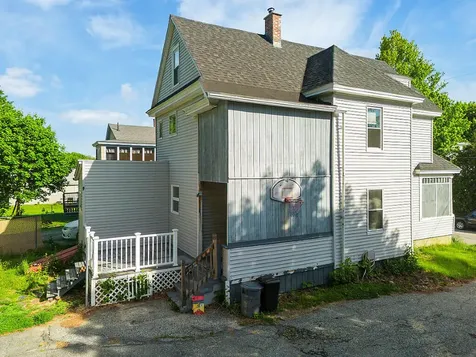 71 Warren Avenue Lewiston ME 04240