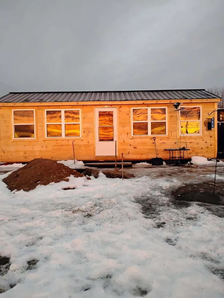 752 Us-1 Robbinston ME 04671
