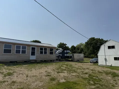 752 Us-1 Robbinston ME 04671