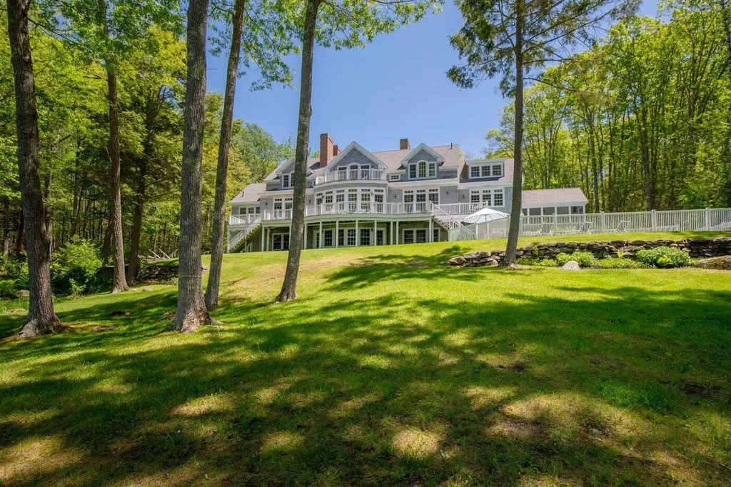 397 State Route 129 South Bristol ME 04573