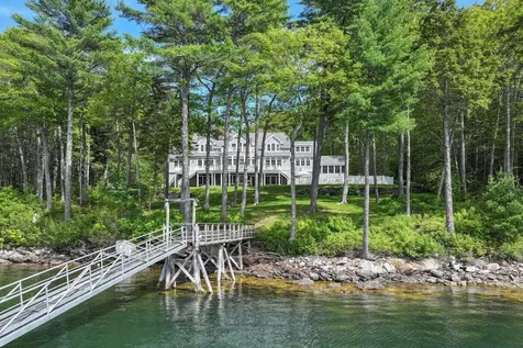 397 State Route 129 South Bristol ME 04573