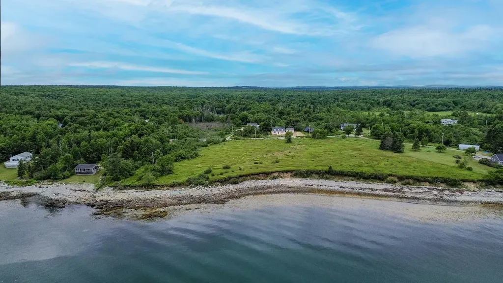 942 Mason Bay Road Jonesport ME 04649