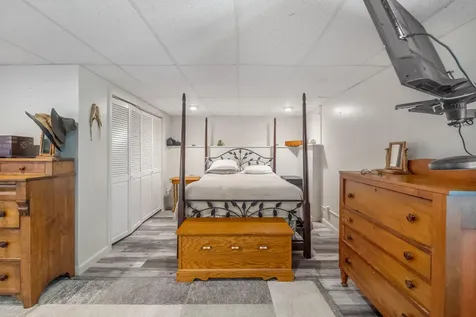 15 Cathy Street Augusta ME 04330