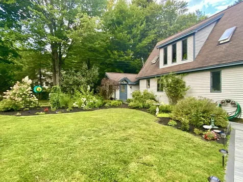15 Cathy Street Augusta ME 04330