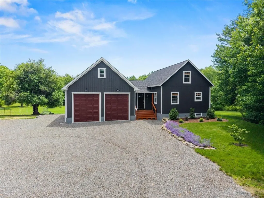 22 Cyr Lane Carmel ME 04419
