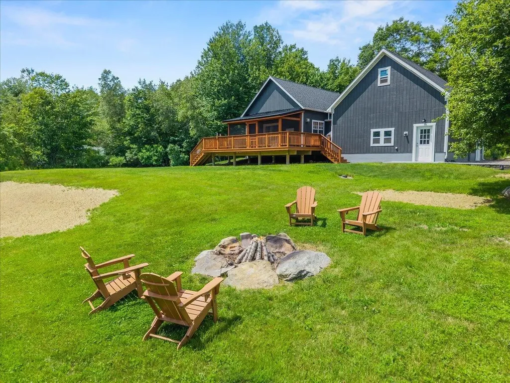 22 Cyr Lane Carmel ME 04419