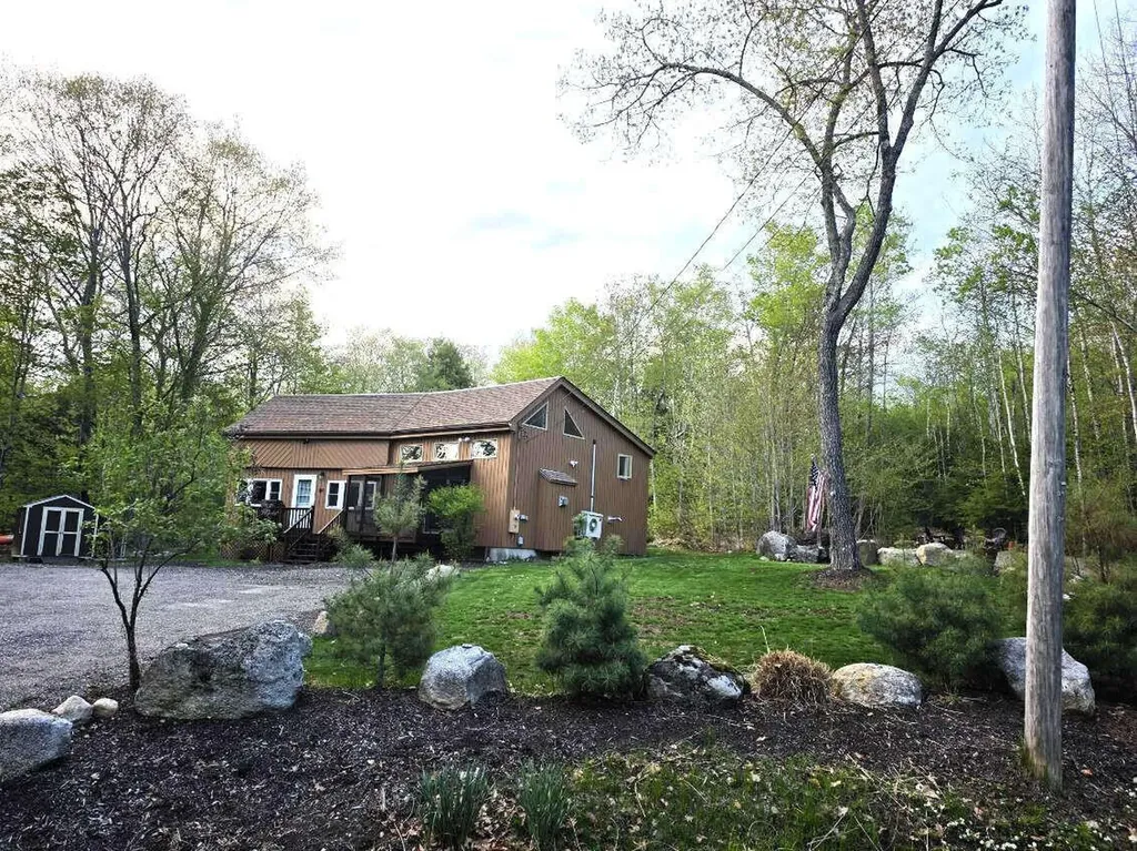 532 Cape Monday Road Harrison ME 04040