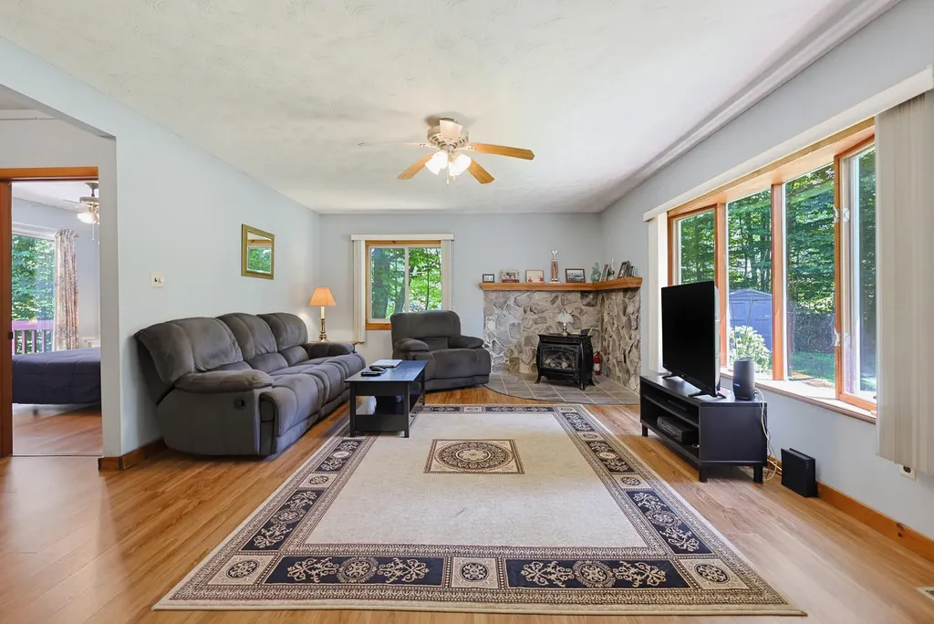 15 White Birch Lane Greene ME 04236