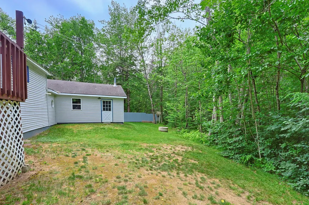 15 White Birch Lane Greene ME 04236