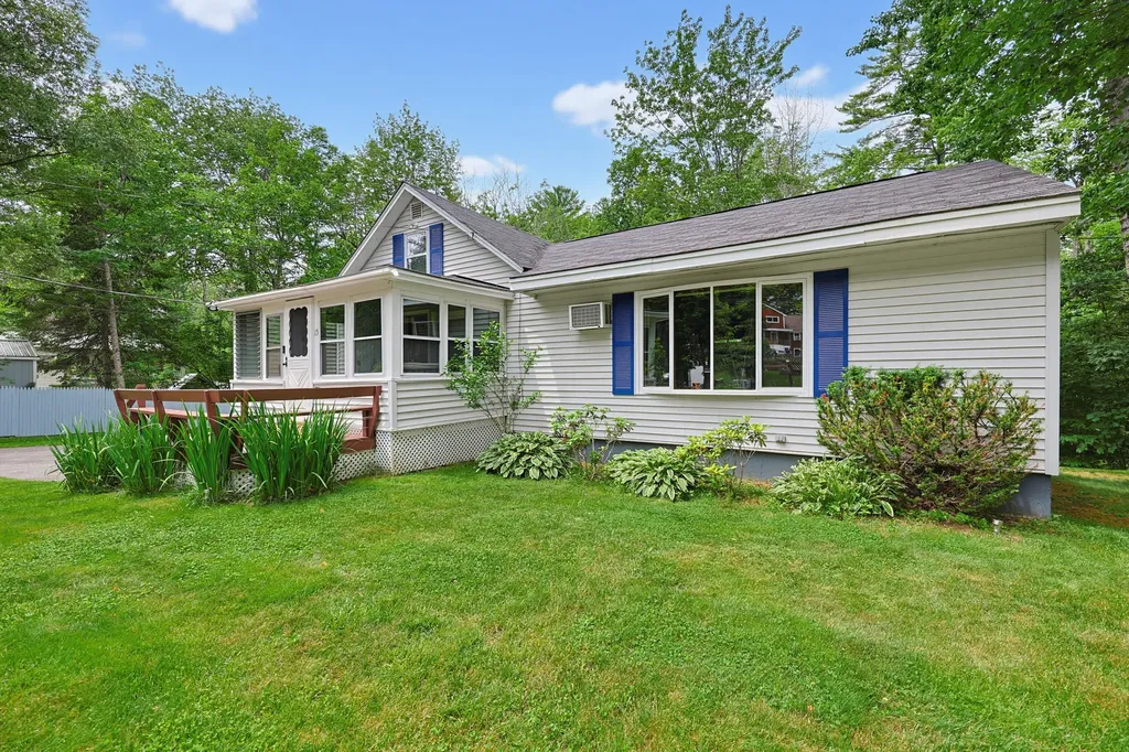 15 White Birch Lane Greene ME 04236
