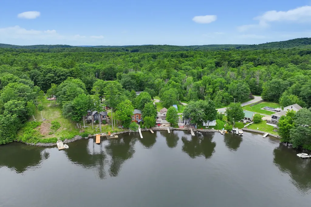 15 White Birch Lane Greene ME 04236