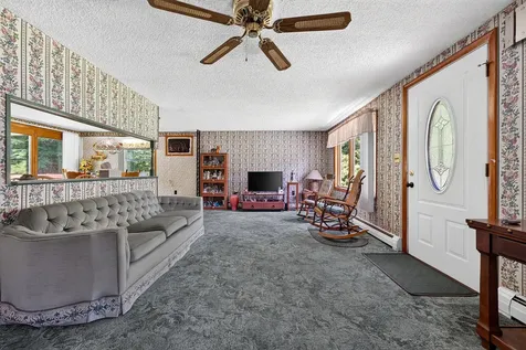 37 Keith Street Chelsea ME 04330