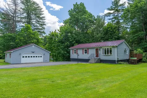 37 Keith Street Chelsea ME 04330