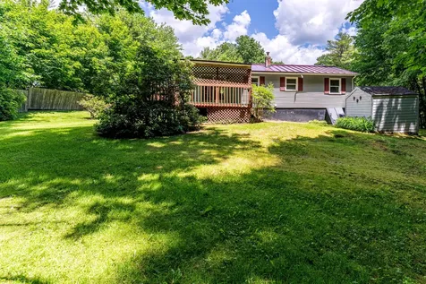 37 Keith Street Chelsea ME 04330