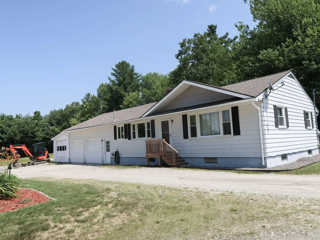 417 Main Street Readfield ME 04355