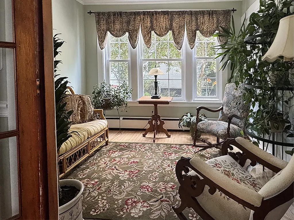60 Elm Street Gardiner ME 04345