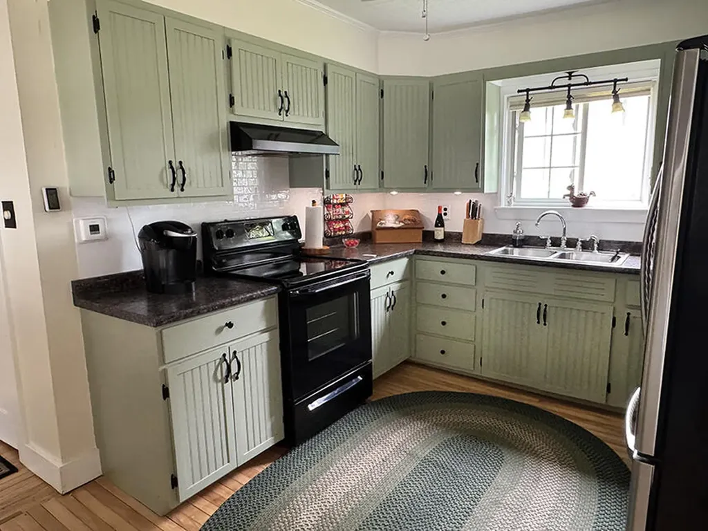 60 Elm Street Gardiner ME 04345