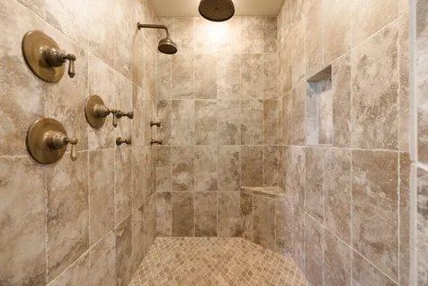 19 Cavendish Way Falmouth ME 04105