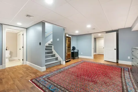 19 Cavendish Way Falmouth ME 04105