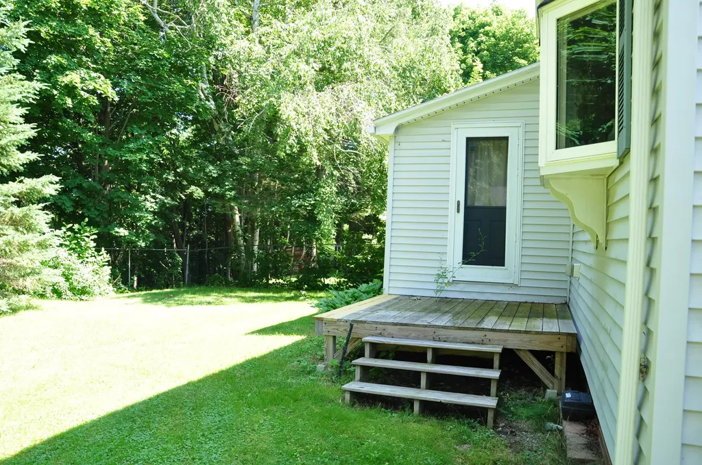 20 Allen Road Brewer ME 04412